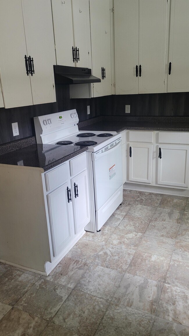 Foto del edificio - 2225 E 6th St