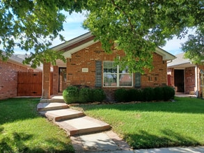 Building Photo - 3526 S Mirror St