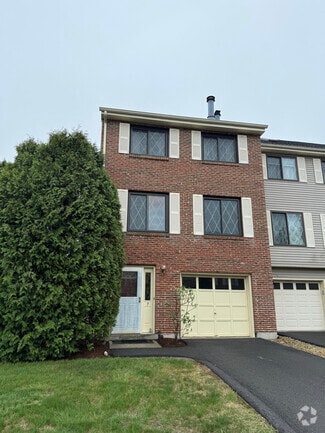 Building Photo - 7 Rollins Ct