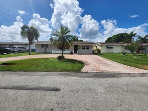Building Photo - 8760 NW 14th St