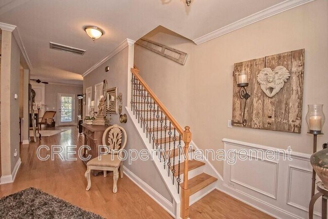 Building Photo - 3639 Bagley Dr