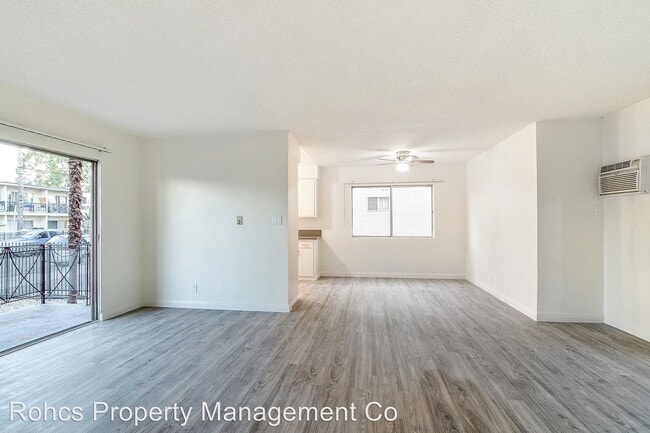 Building Photo - 14677 Rayen St
