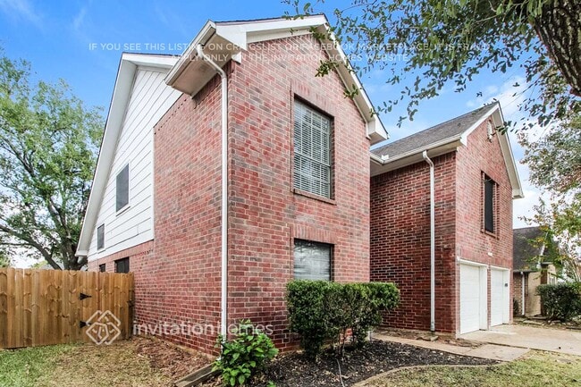 Building Photo - 16031 Copper Canyon Dr