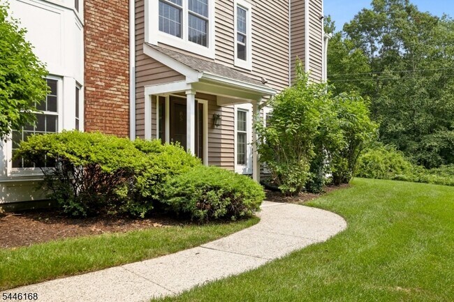 Building Photo - 85 Laurelwood Ct