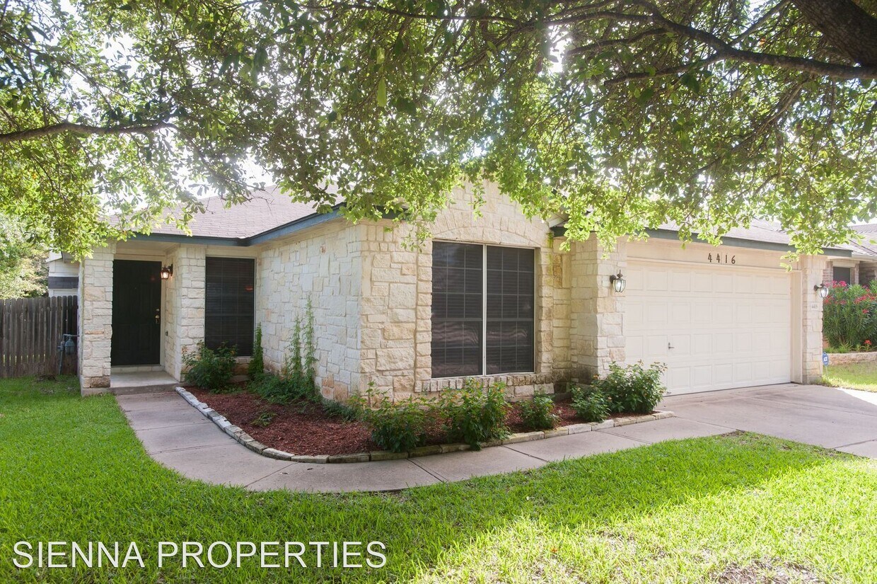 Primary Photo - 3 br, 2 bath House - 4416 E. Hove Loop