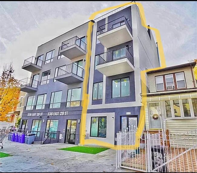 Building Photo - 336 E 28th St
