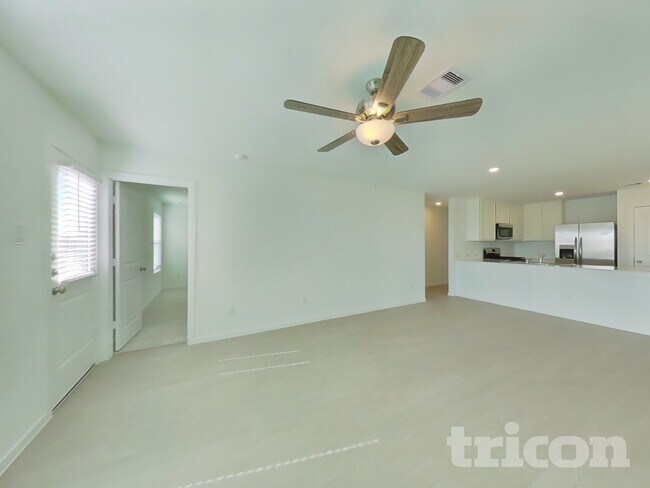 Foto del edificio - 1314 Gamagrass Dr