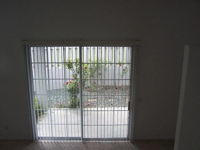 Foto del edificio - 2405 SW 20th Terrace