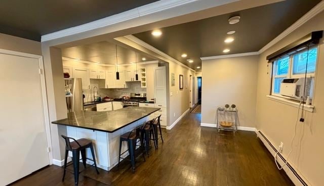 Building Photo - 205 Zabriskie St