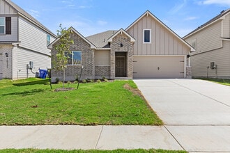 Building Photo - 10221 Altair Dr