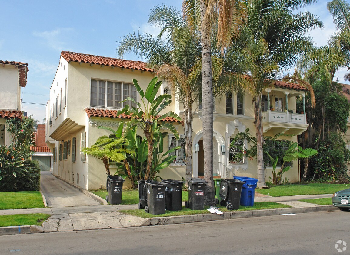 Primary Photo - 409 S Cloverdale Ave