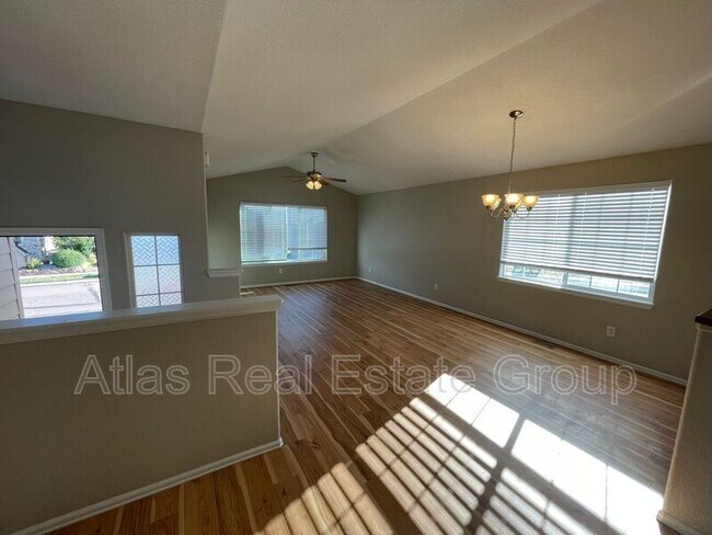 Building Photo - 7063 Red Cardinal Loop