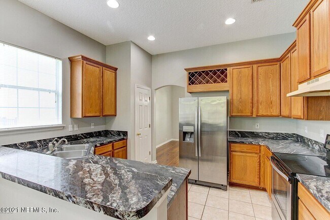 Building Photo - 11273 Panther Creek Pkwy