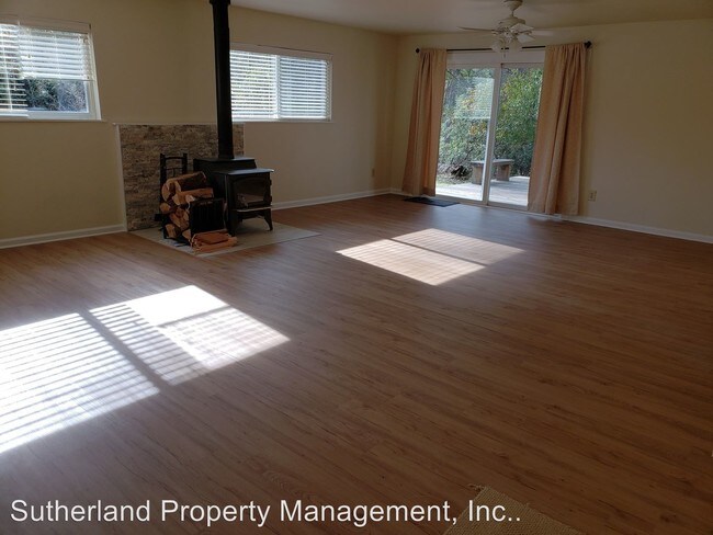 Building Photo - 2 br, 1 bath House - MEADOW VISTA HOUSE