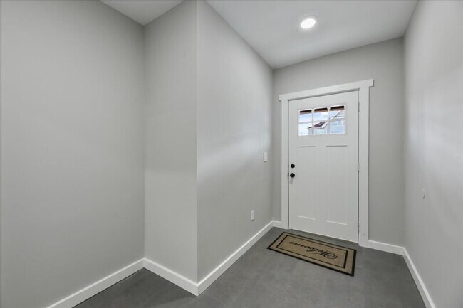 Foto del edificio - 143 Johnston Ave