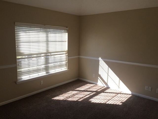 Building Photo - 12311 Harbor Winds Drive N