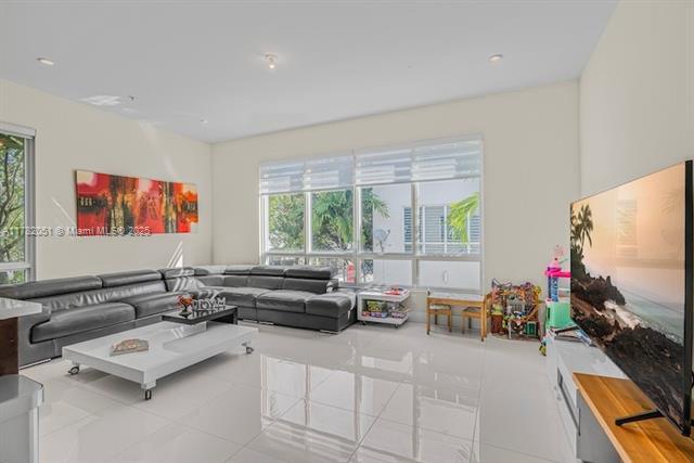 Foto del edificio - 6671 NW 105th Pl