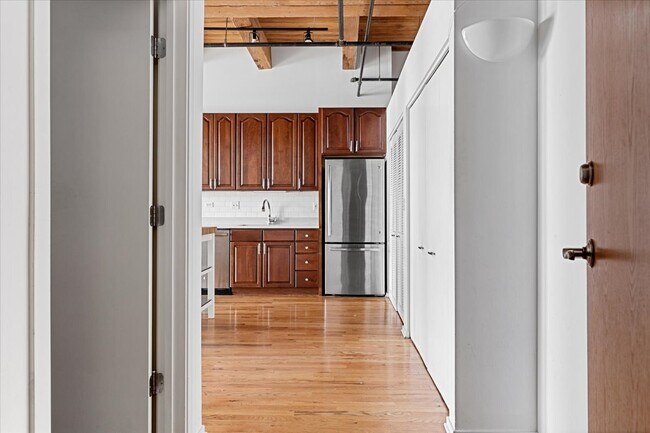 Foto del edificio - 625 W Jackson Blvd