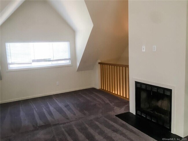 Building Photo - 96 Montoya Dr