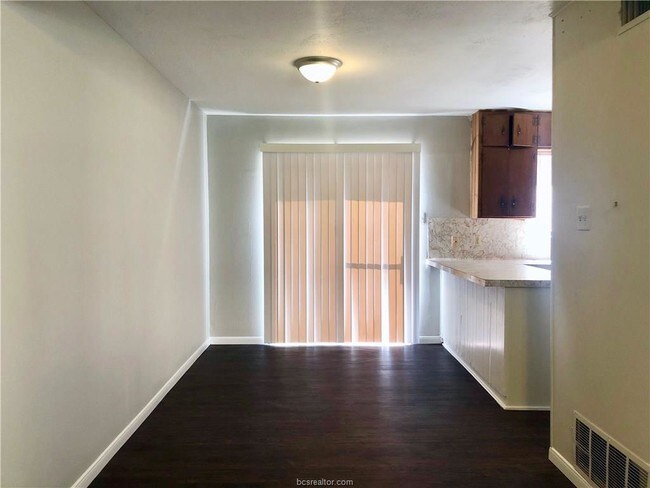 Foto del edificio - 513 Boyett St