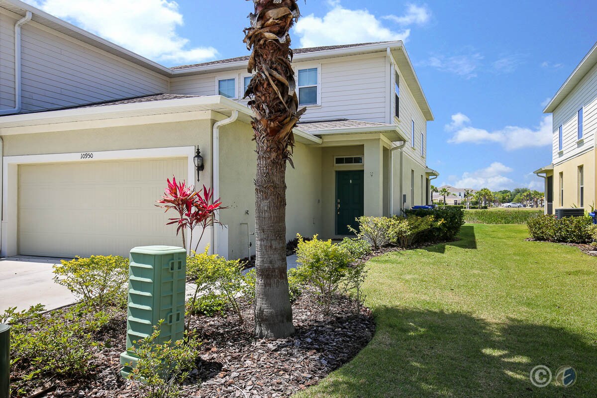 Foto principal - 10950 Verawood Dr