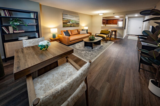Modern Living Area - Grandin House