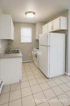 Building Photo - 1806 E La Salle St