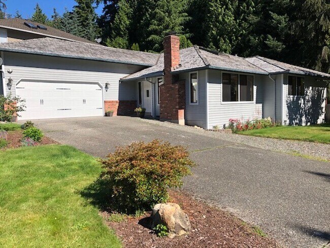 Photo - Beautiful 3 Bedroom 2 Bath Home in Mukilteo!