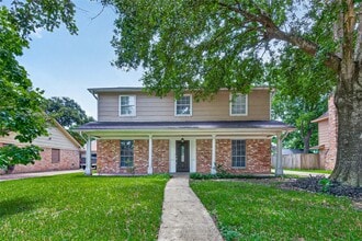 Building Photo - 6715 Greenvale Ln