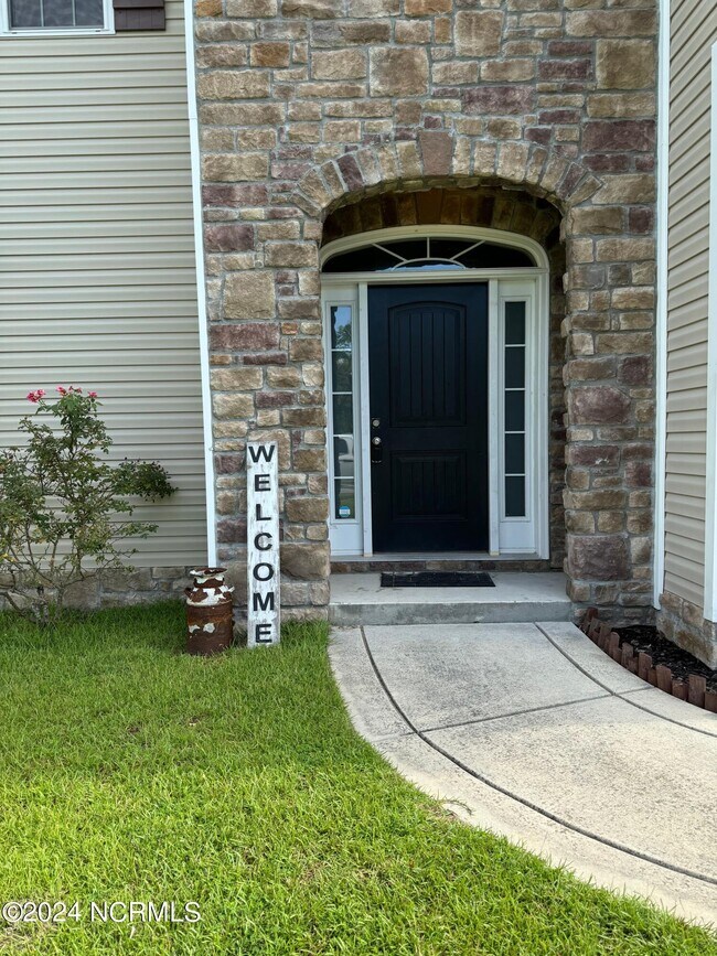 Foto del edificio - 802 Oleander St
