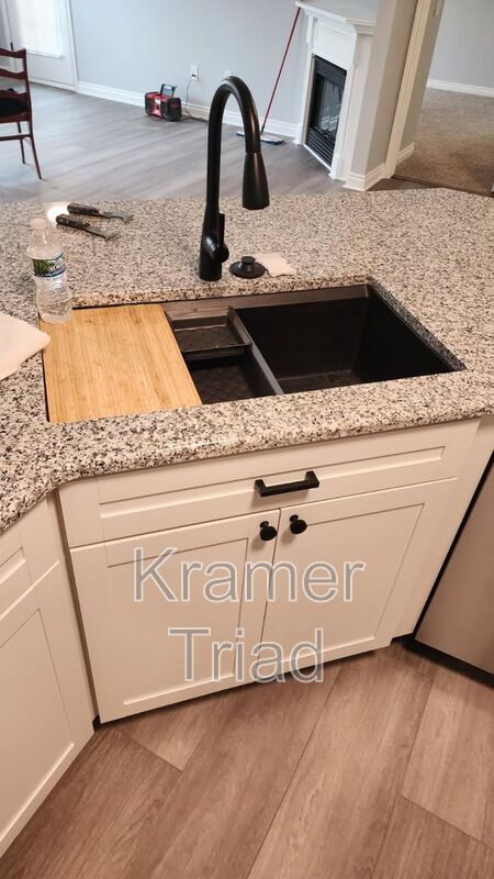 Foto del edificio - 16105 Chesapeake Cir