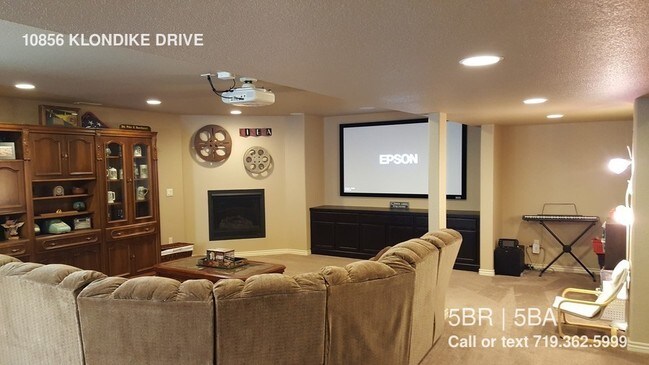 Foto del edificio - 10856 Klondike Dr