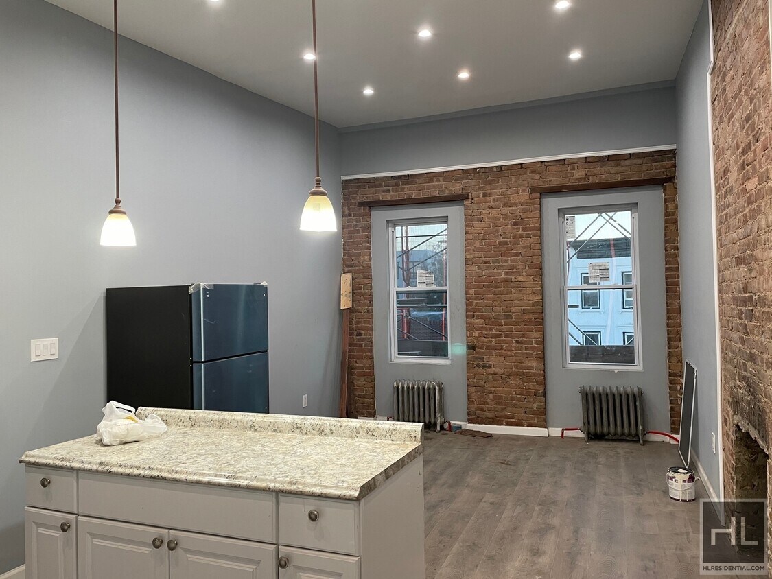 Foto principal - 35 Herkimer St