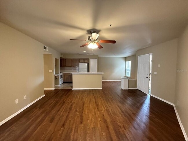 Foto del edificio - 494 N Pin Oak Pl