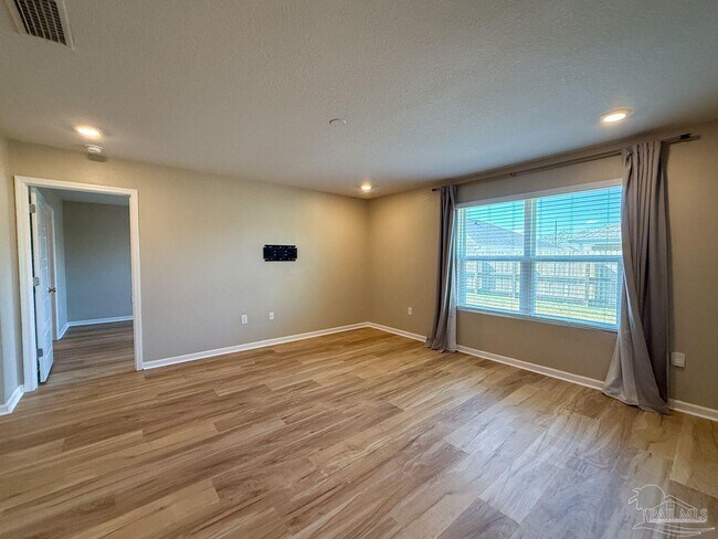 Foto del edificio - 9639 Angel Oak Dr