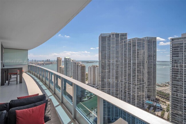 Foto del edificio - 200 Biscayne Blvd Way