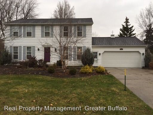 Primary Photo - 144 Pin Oak Dr