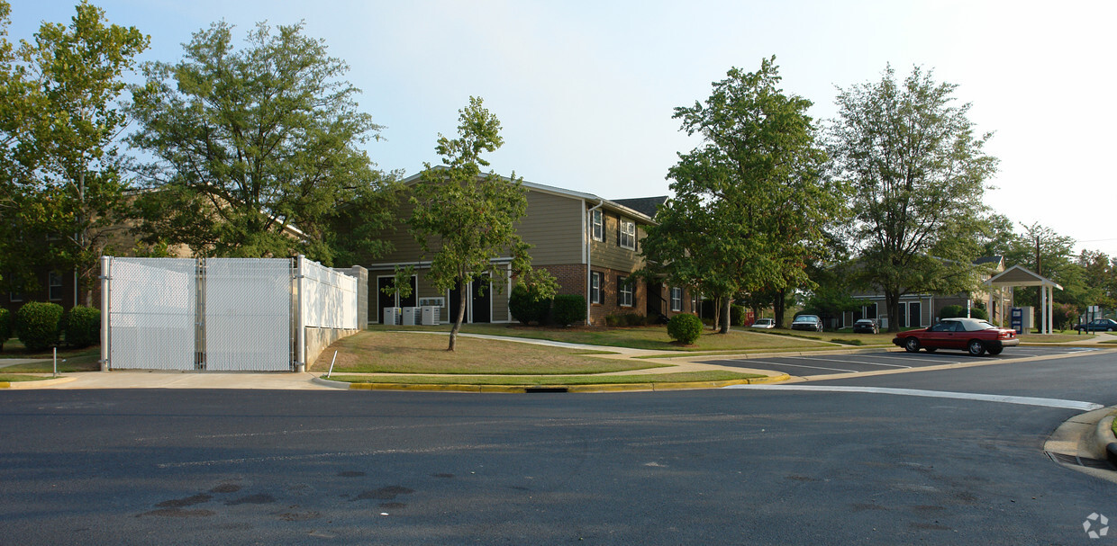 Vista alternativa - Fayetteville Gardens Apartments