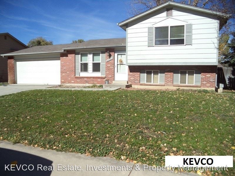 Primary Photo - 3 br, 1.5 bath House - 2424 Wapiti Rd