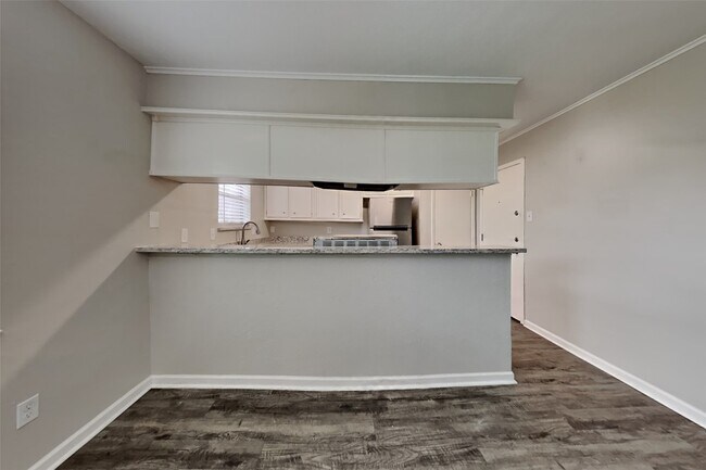 Foto del edificio - 29107 Sedgefield St