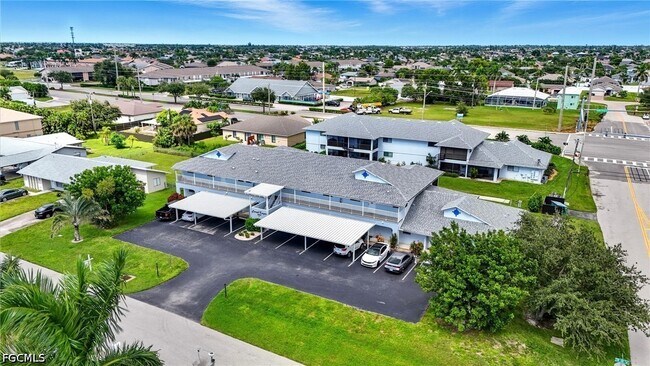 Foto del edificio - 1203 SW 48th Terrace