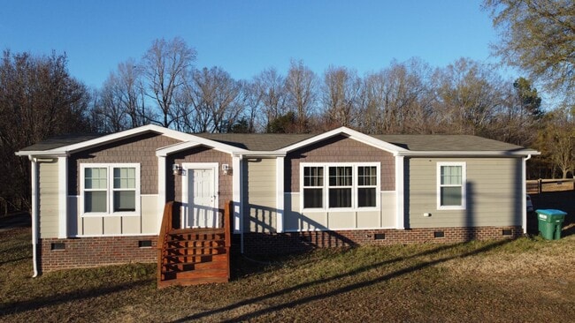 Foto del edificio - 7708 Waxhaw Hwy