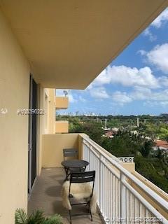 215 SW 42nd Ave 508 Miami Fl 33134 - 215 SW 42nd Ave  508 Miami Fl 33134