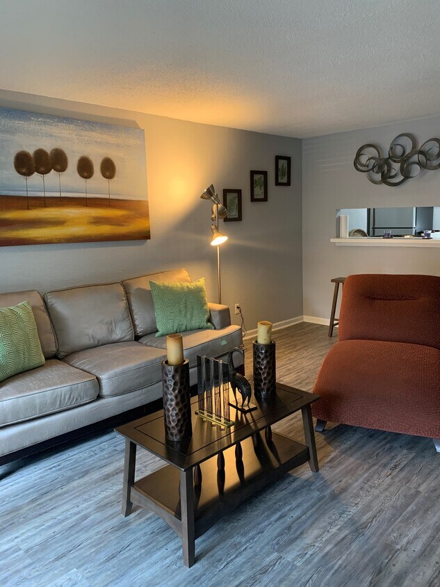 Sutton at Shelby Apartments in Memphis, TN