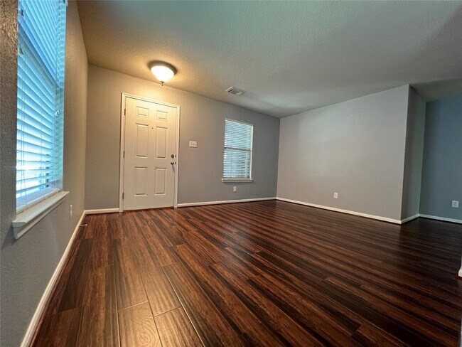 Building Photo - 3810 Granite Springs Ln