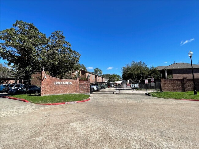 Building Photo - 6500 Harbor Town Dr