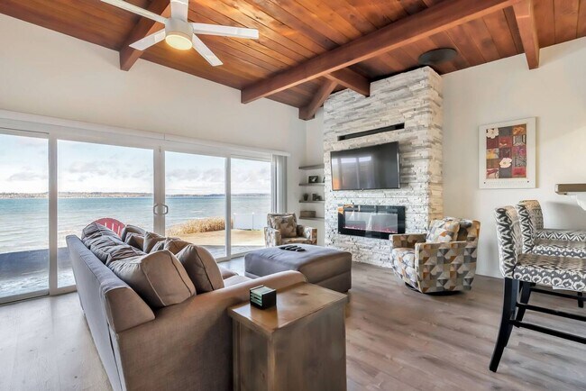 Foto del edificio - 6939 Holeman Ave