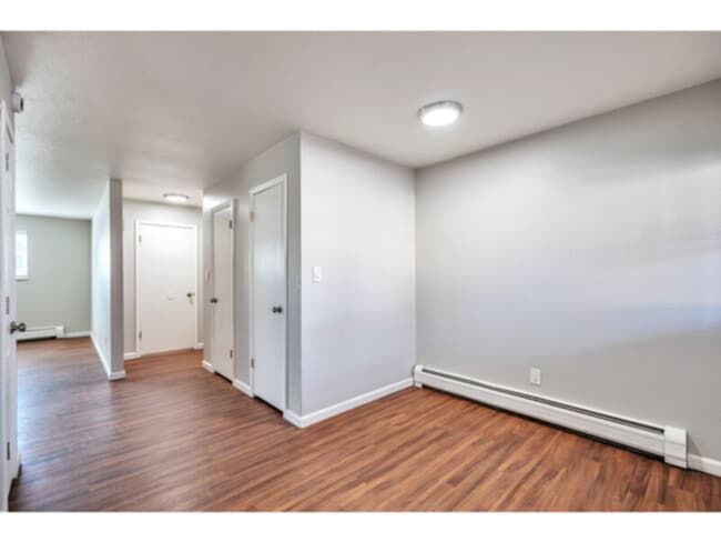 Building Photo - 5339 S Elati St