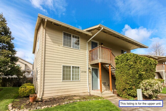 Photo - 2743 SW Jasmine Pl House