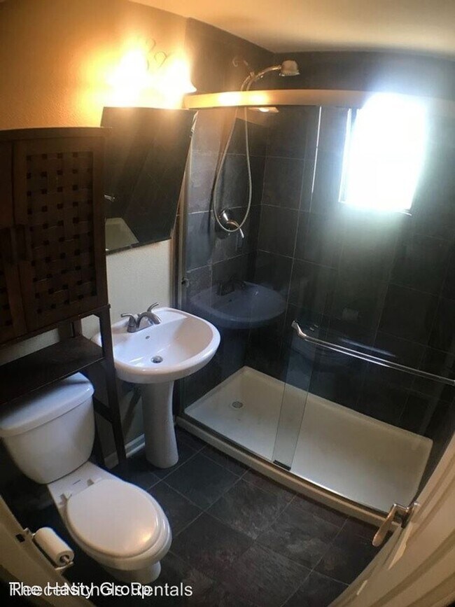 Foto del edificio - 2 br, 1 bath House - 4533 Holly Unit 1A